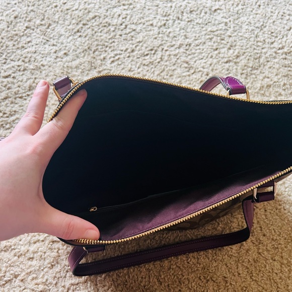 Brand new and unused without tags Coach purses. - Picture 4 of 5